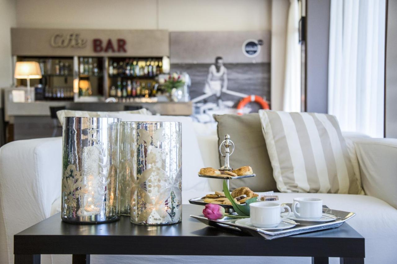 Hotel Carignano Riccione Buitenkant foto